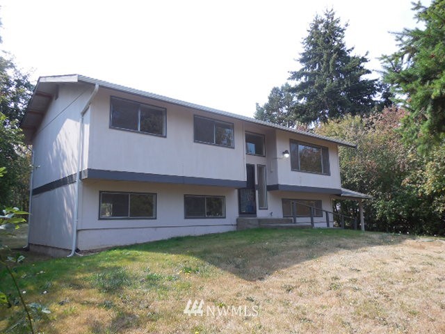 3805 South Tyler Road Port Angeles, WA 98363 - Photo 2 of 24 Gallery Image 2