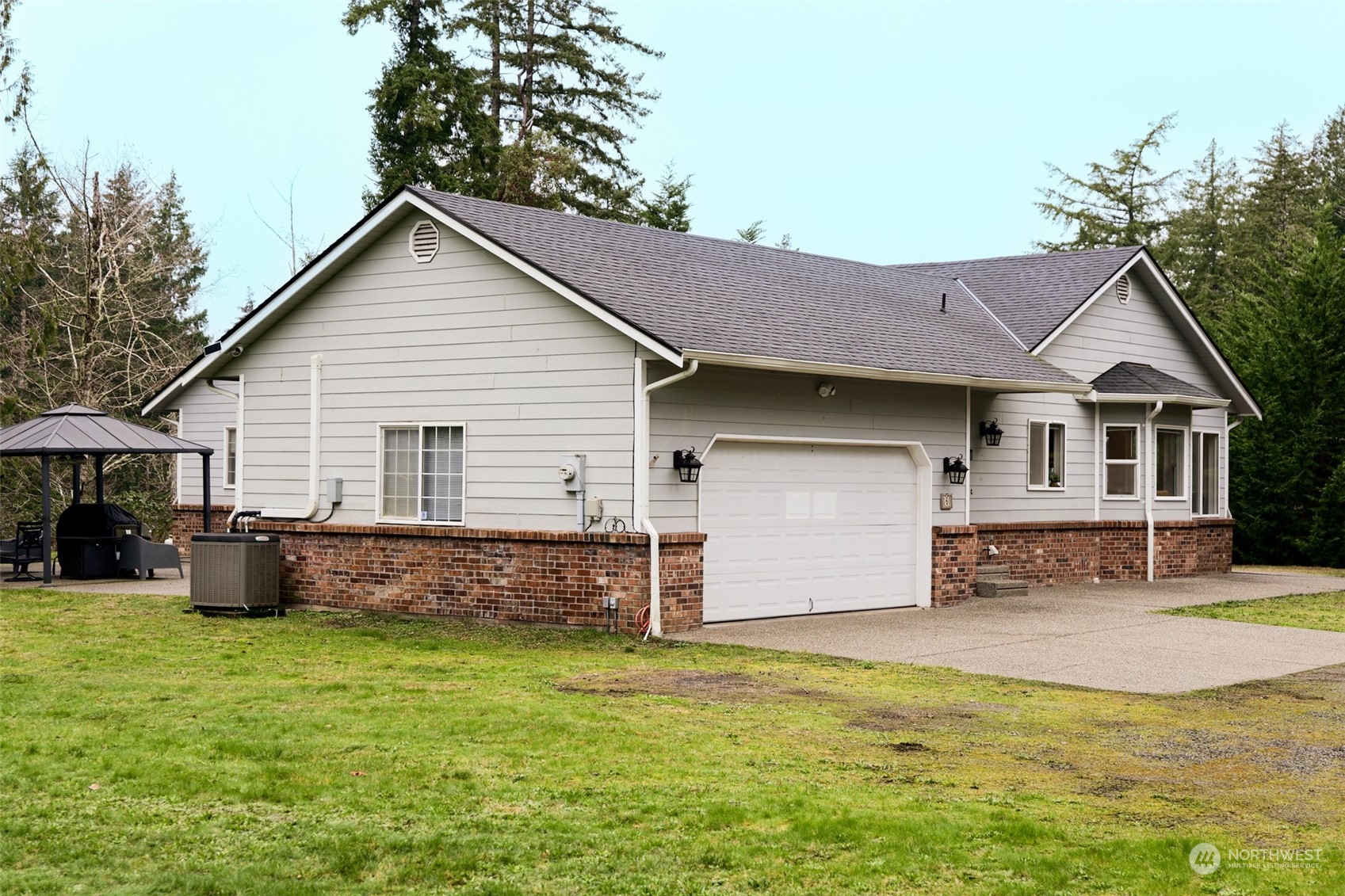 160 East Victor Road Belfair, WA 98528 - Photo 4 of 36