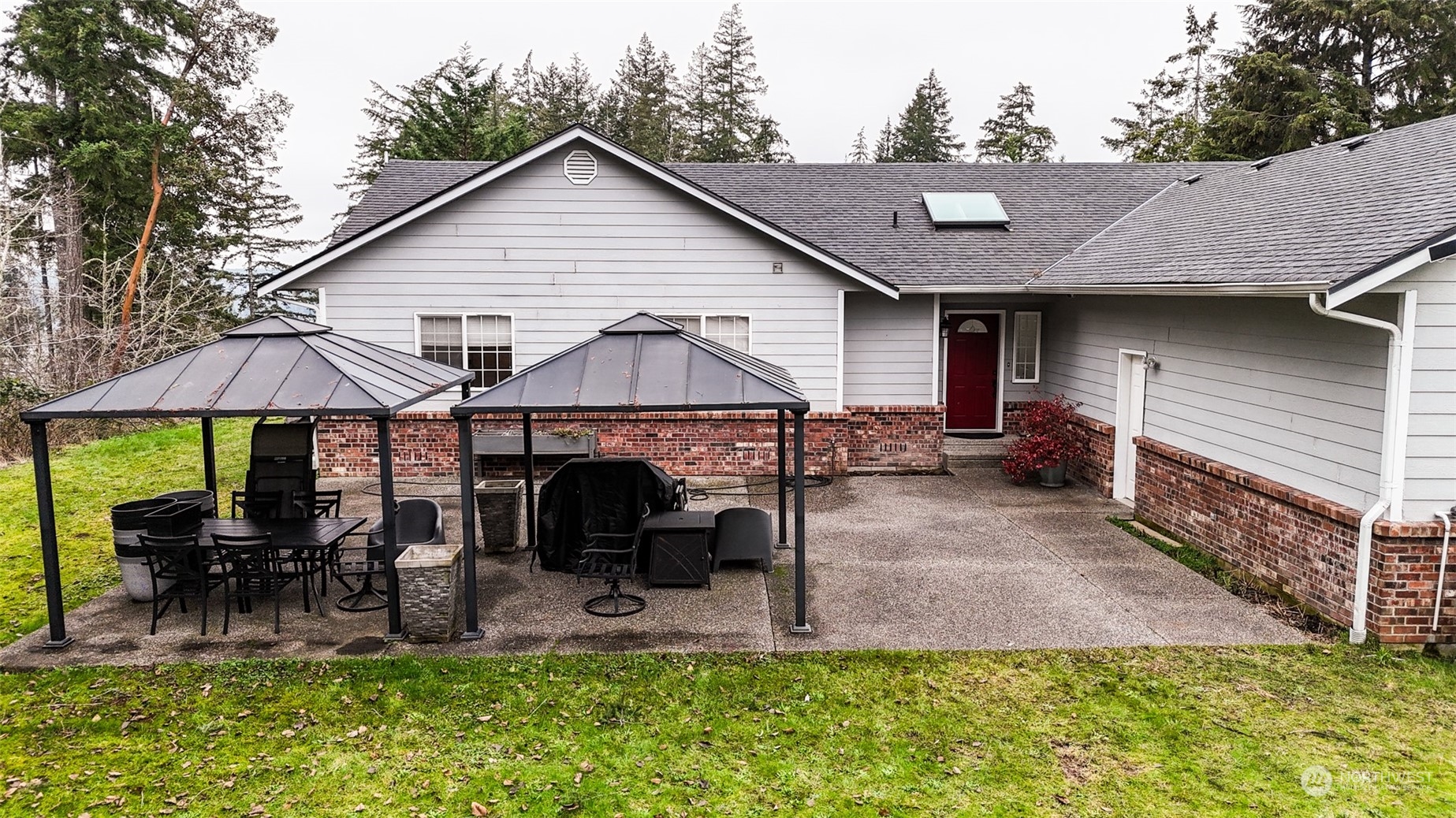 160 East Victor Road Belfair, WA 98528 - Photo 5 of 36