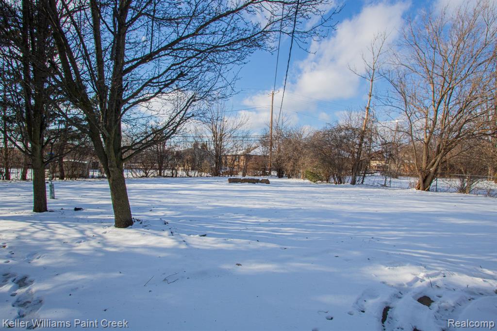 36495 Ryan Road Sterling Heights, MI 48310 - Photo 24 of 29