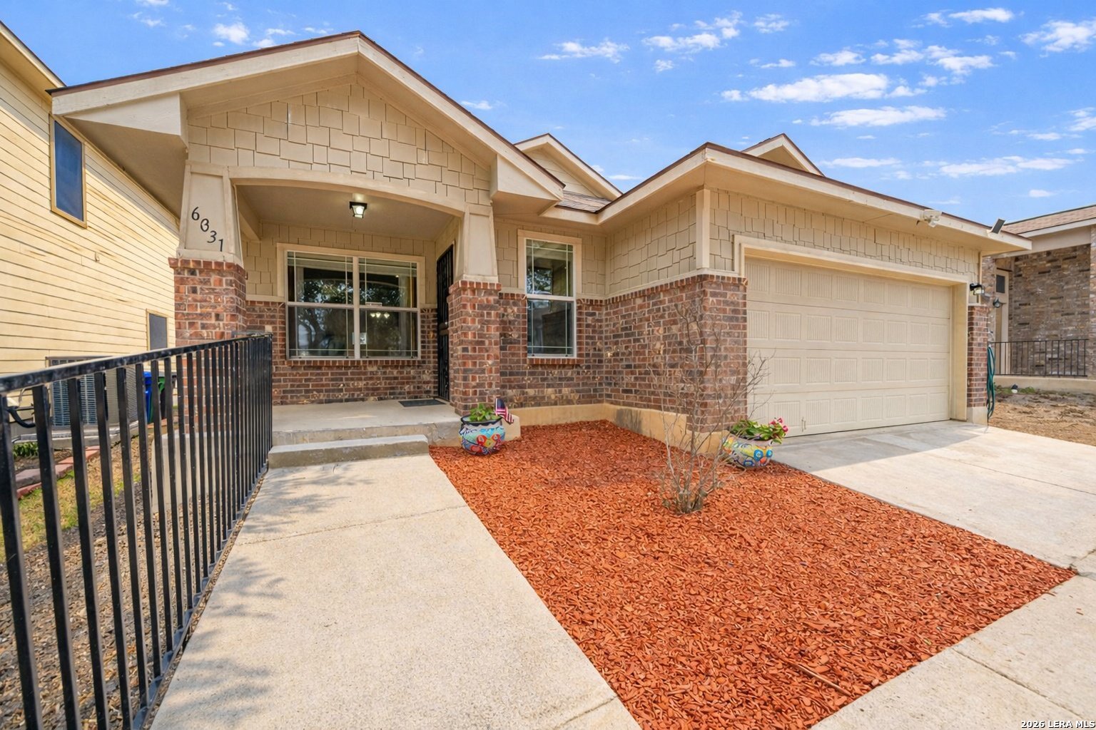 6031 Cielo Ranch San Antonio, TX 78218 - Photo 2 of 24