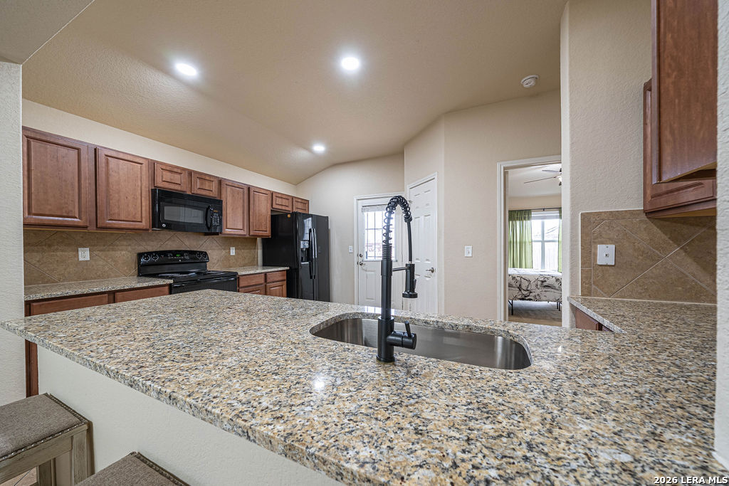 6031 Cielo Ranch San Antonio, TX 78218 - Photo 6 of 24