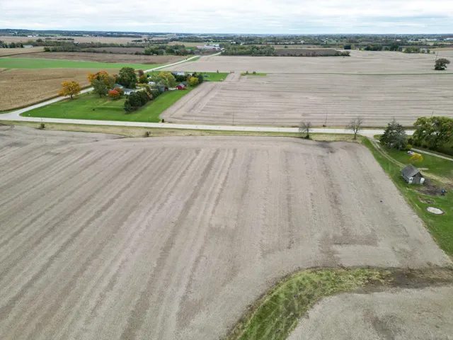 $189,900 | Lt2 Plank Road, Yorkville, WI 53182