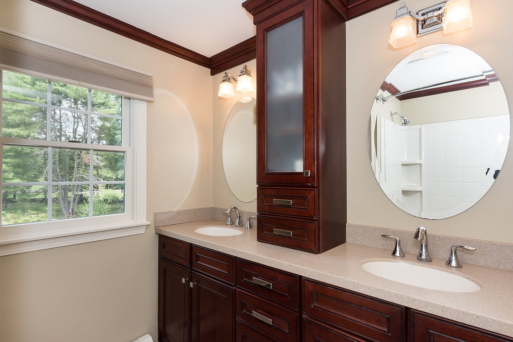 641 Wallis Road Rye, NH 03870 - Photo 23 of 34