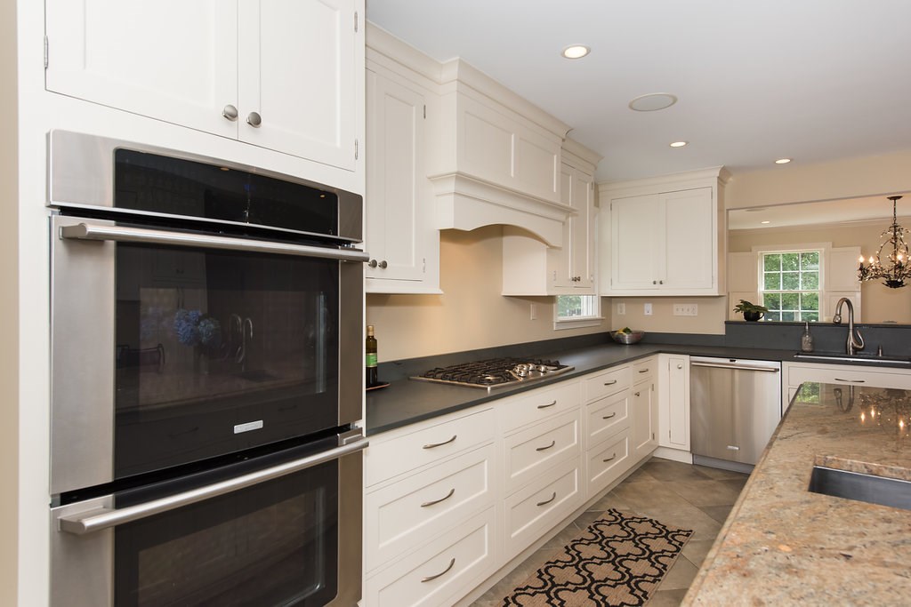 641 Wallis Road Rye, NH 03870 - Photo 10 of 34