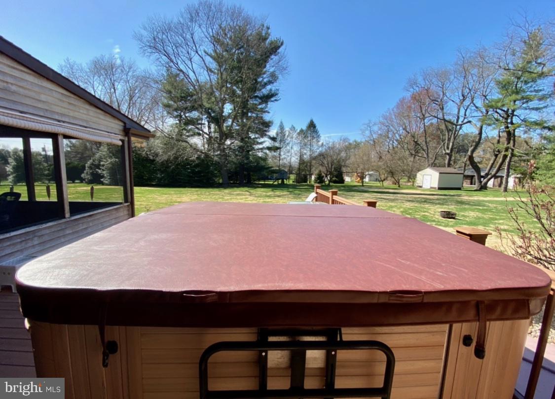 206 Burrs Road Westampton, NJ 08060 - Photo 92 of 115 Hot Tub