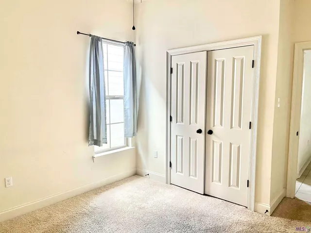 $2,300 | 3147 Hudson Park Drive, Baton Rouge, LA 70810