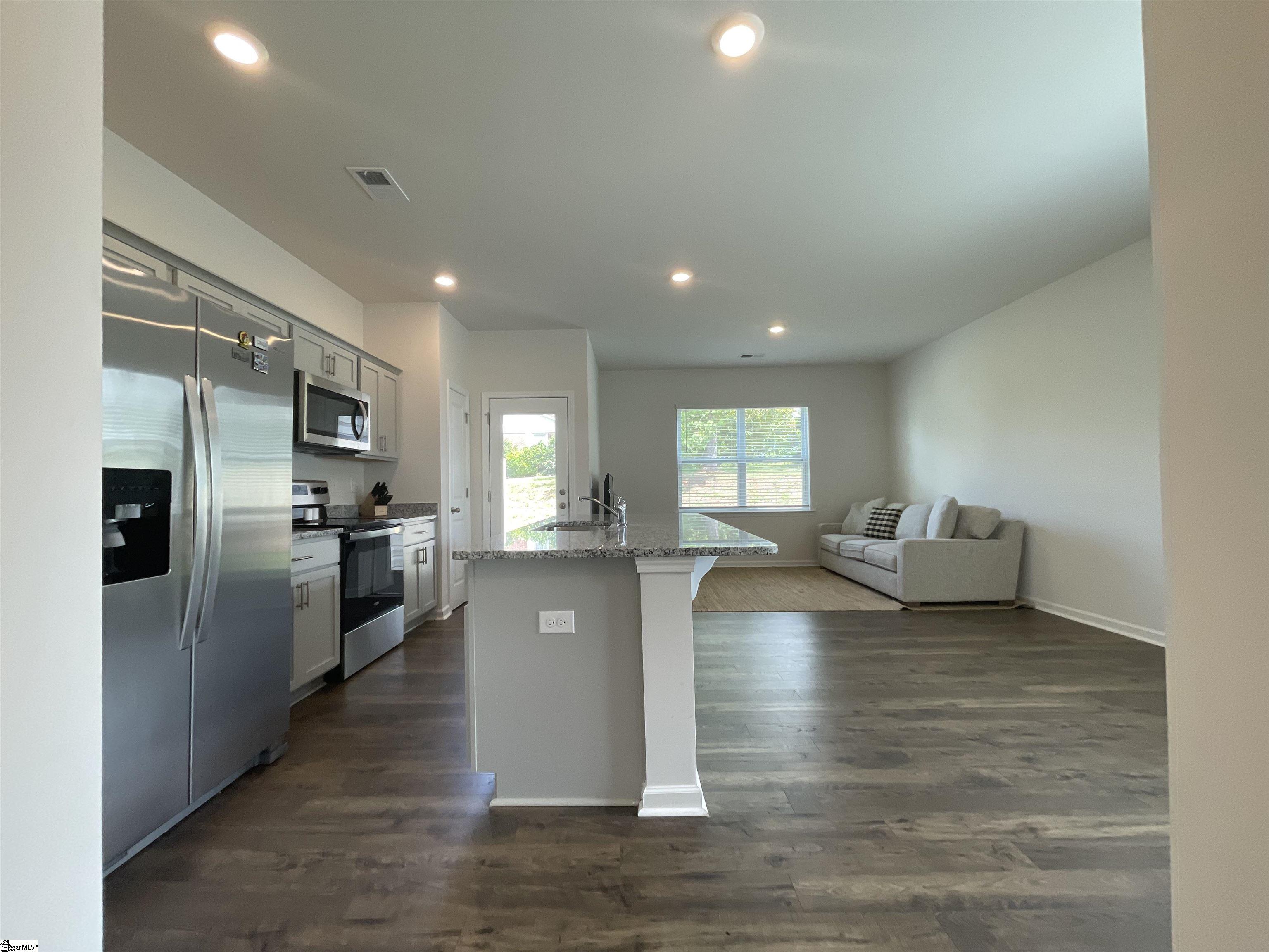 319 High Log Trail Greer, SC 29651 - Photo 9 of 35