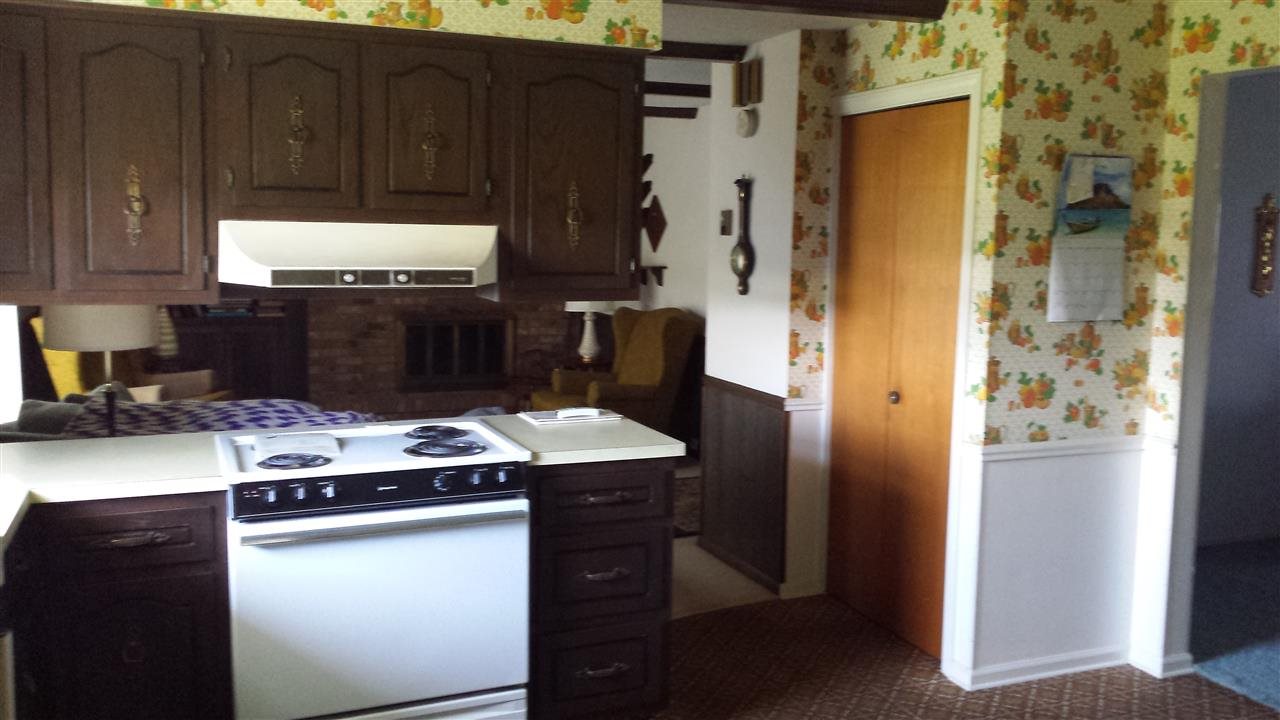 9129 Minnich Road Fort Wayne, IN 46816 - Photo 3 of 18