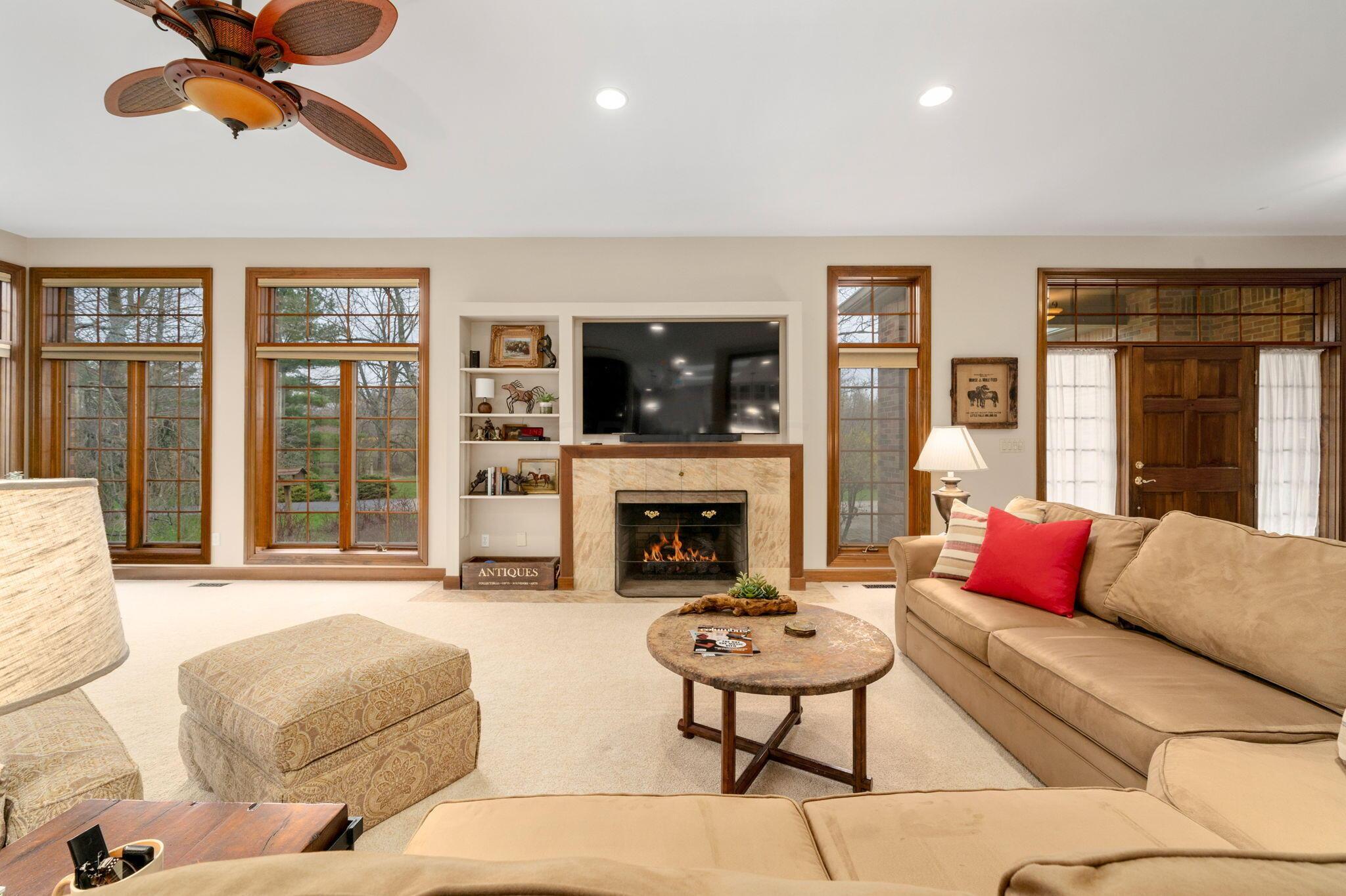 3450 Mann Road Blacklick, OH 43004 - Photo 19 of 134 Great Room