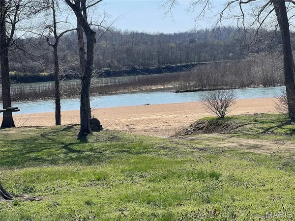 $449,900 | 252 Trails End Way, Doniphan, MO 63935