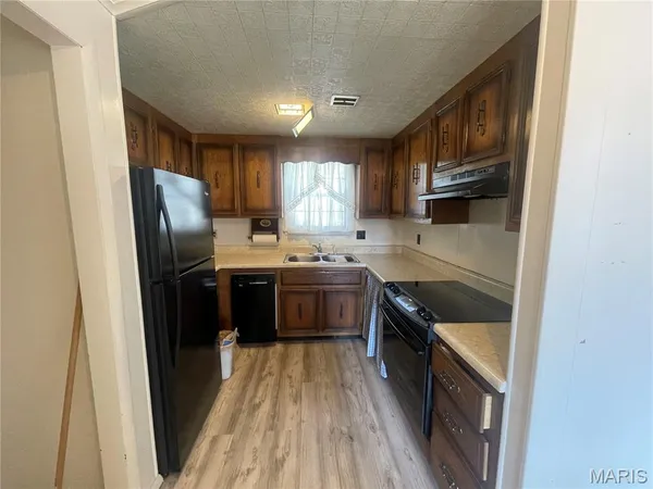 $449,900 | 252 Trails End Way, Doniphan, MO 63935