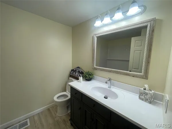 $449,900 | 252 Trails End Way, Doniphan, MO 63935