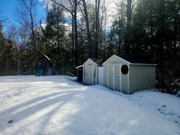 $669,900 | 8 Byrne Road, Northwood, NH 03261