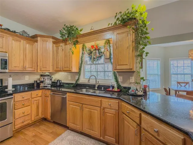 $392,500 | 170 Sequoyah Drive, Cornelia, GA 30531