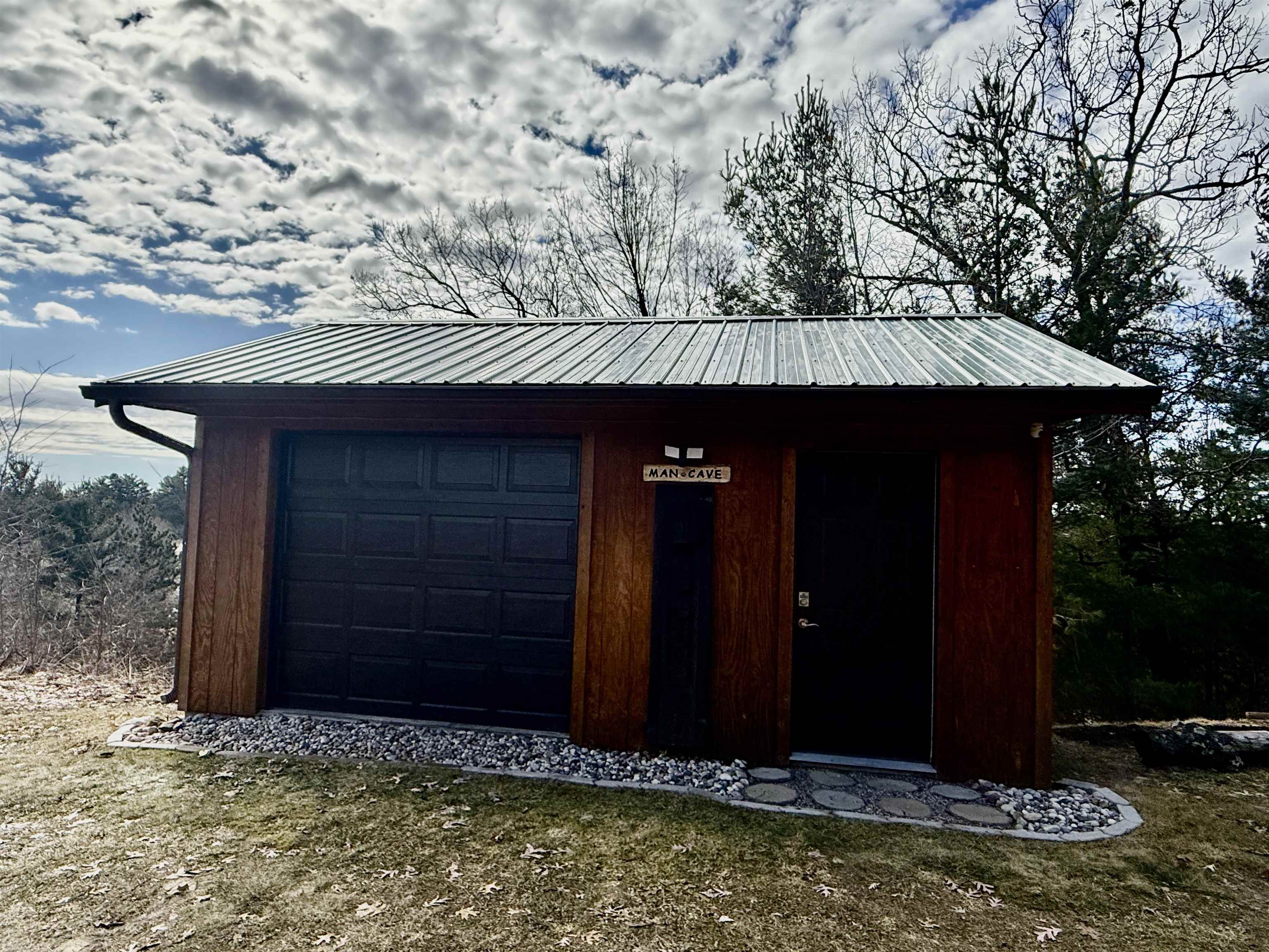 449 Overlook Court Warrens, WI 54666 - Photo 9 of 35