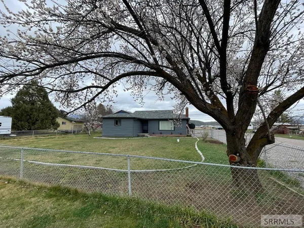 $309,000 | 2 Chaffin Lane, Salmon, ID 83467