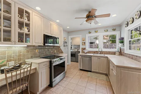 $1,450,000 | 30 Birchbrook Road, Bronxville, NY 10708