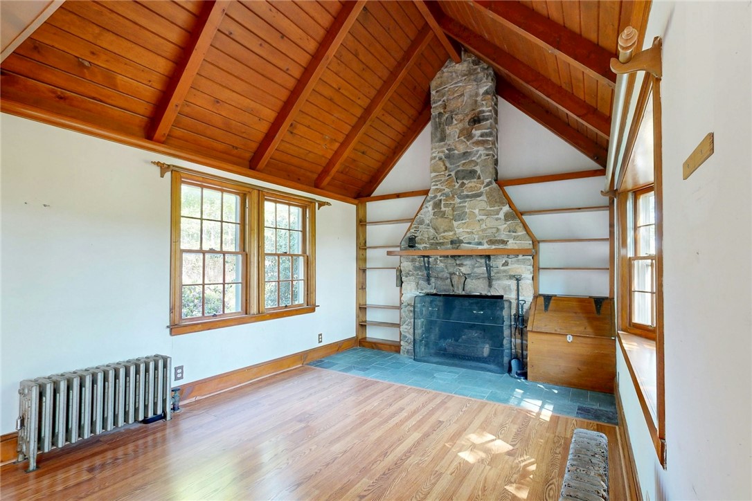 43 Cowesett Road Warwick, RI 02886 - Photo 8 of 41