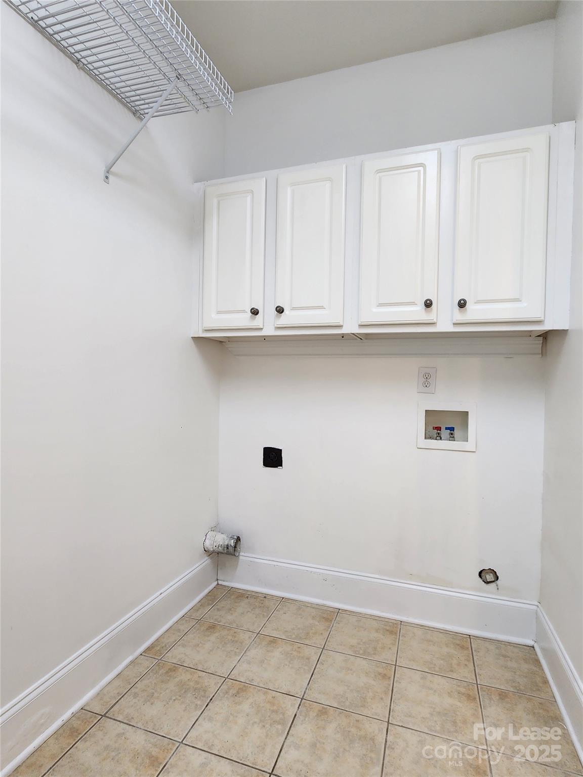 5524 Strabane Drive Matthews, NC 28104 - Photo 23 of 41 a view of an empty room