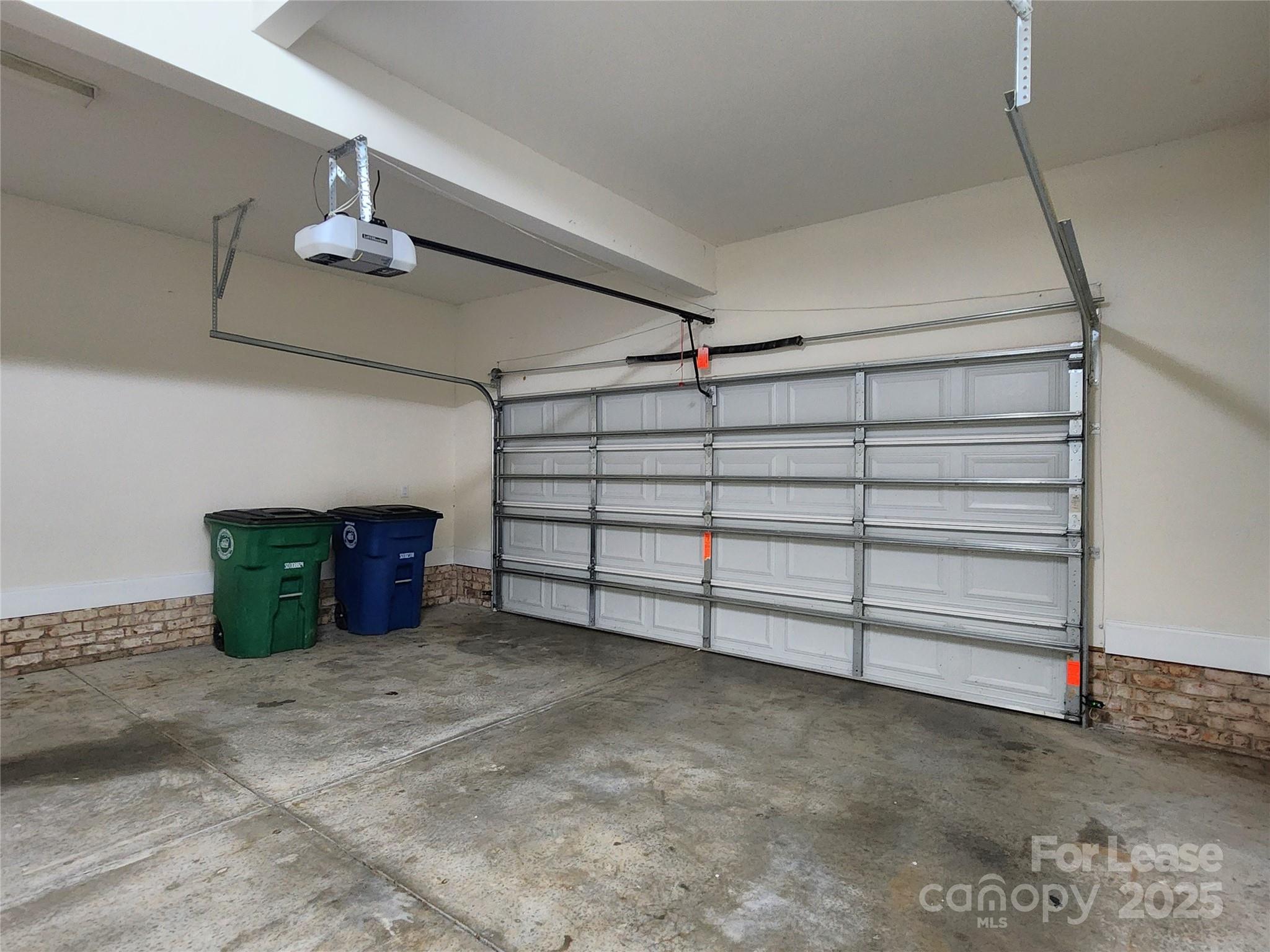 5524 Strabane Drive Matthews, NC 28104 - Photo 38 of 41 a view of a room with an empty space
