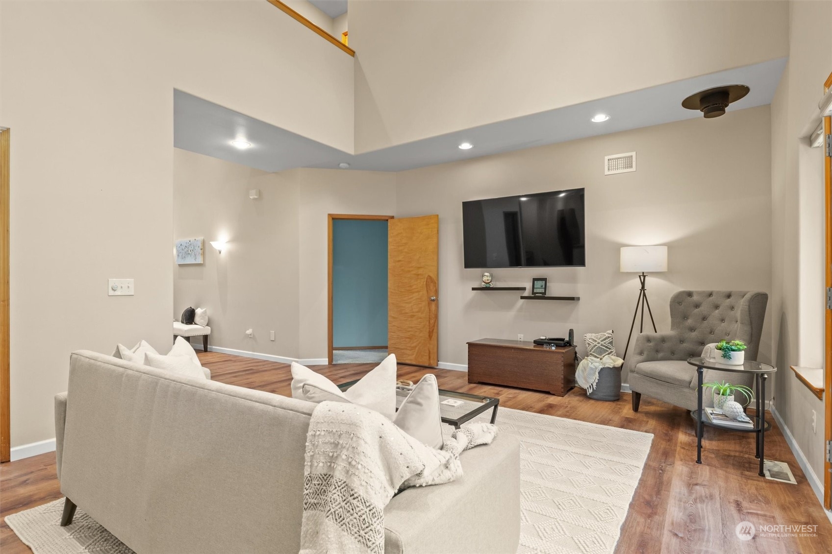 2068 Academy Road Bellingham, WA 98226 - Photo 14 of 40 a living room with furniture and a flat screen tv