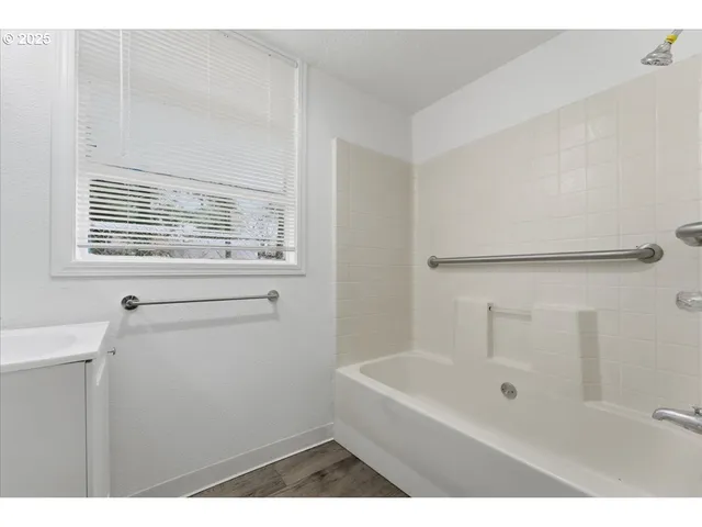 $449,900 | 18427 Southeast Yamhill Street, Gresham, OR 97233