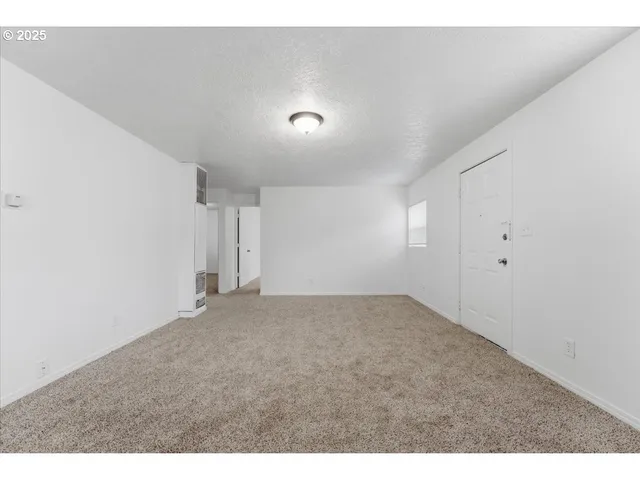 $449,900 | 18427 Southeast Yamhill Street, Gresham, OR 97233