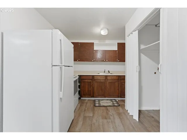 $449,900 | 18427 Southeast Yamhill Street, Gresham, OR 97233