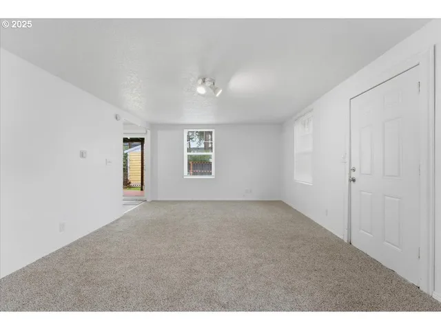 $449,900 | 18427 Southeast Yamhill Street, Gresham, OR 97233