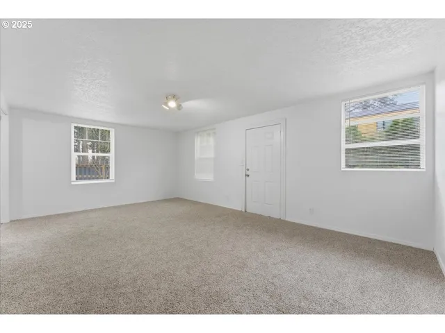 $449,900 | 18427 Southeast Yamhill Street, Gresham, OR 97233