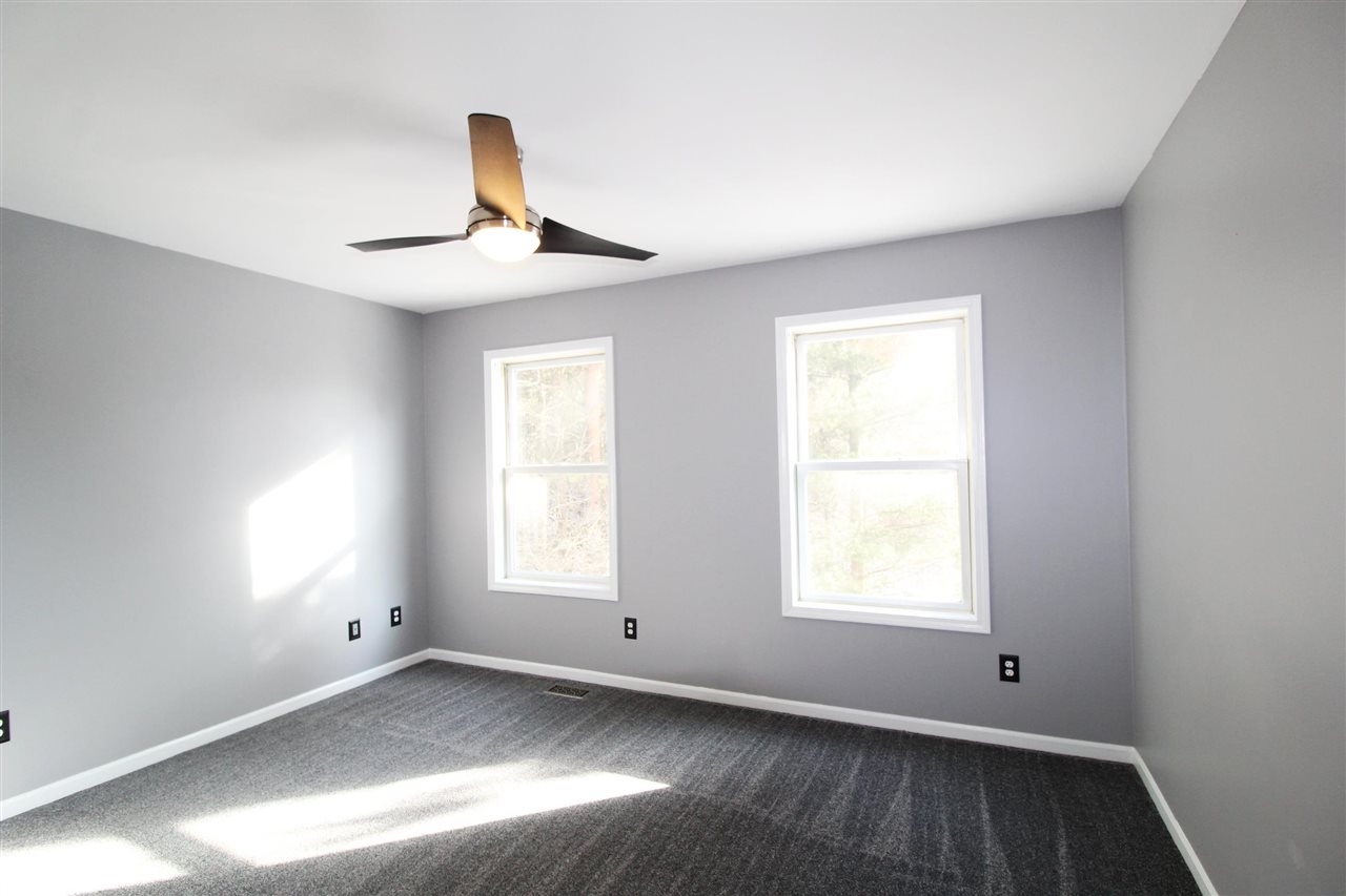5455 Oleksyn Road Flint, MI 48504 - Photo 23 of 37 50065275-22.JPG