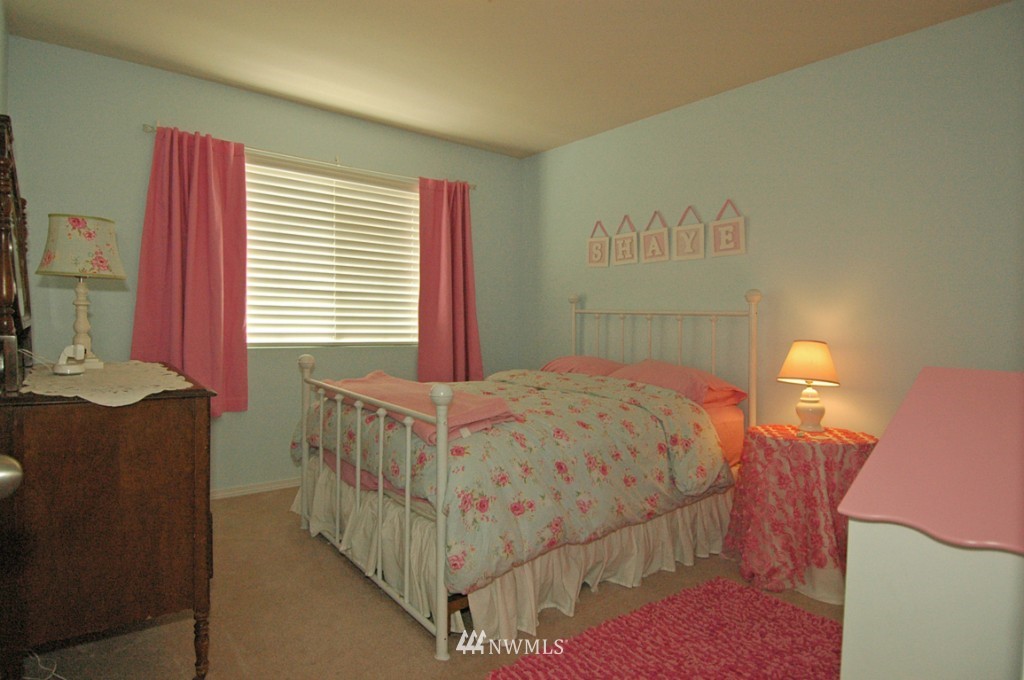 2809 232nd Street Southeast Bothell, WA 98021 - Photo 14 of 25