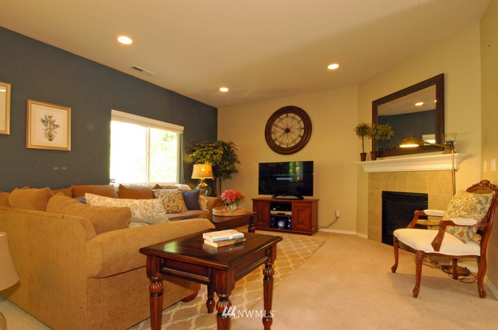2809 232nd Street Southeast Bothell, WA 98021 - Photo 7 of 25