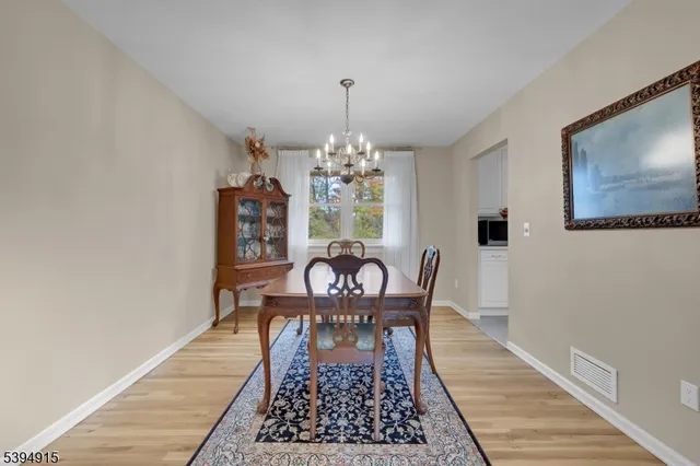 $725,000 | 39 Old Stirling Road, Warren, NJ 07059