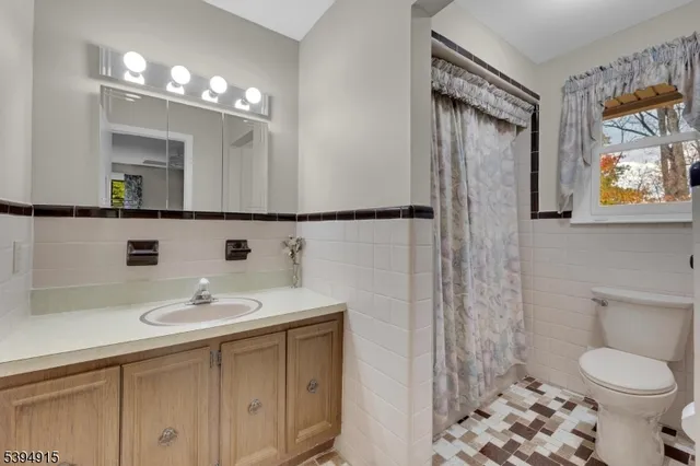 $725,000 | 39 Old Stirling Road, Warren, NJ 07059