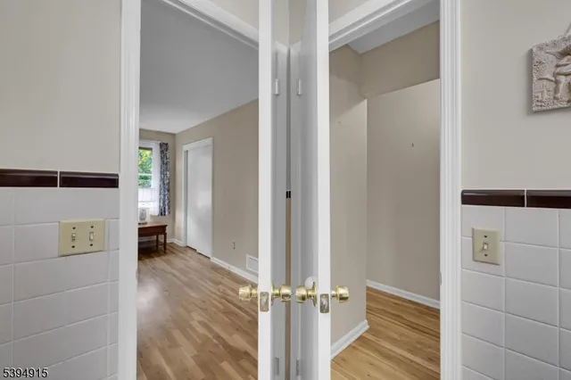 $725,000 | 39 Old Stirling Road, Warren, NJ 07059