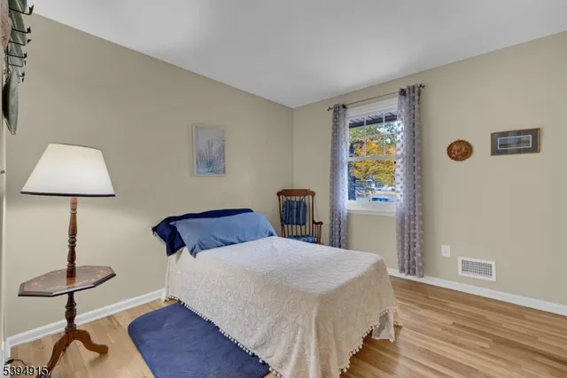 $725,000 | 39 Old Stirling Road, Warren, NJ 07059