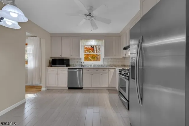 $725,000 | 39 Old Stirling Road, Warren, NJ 07059