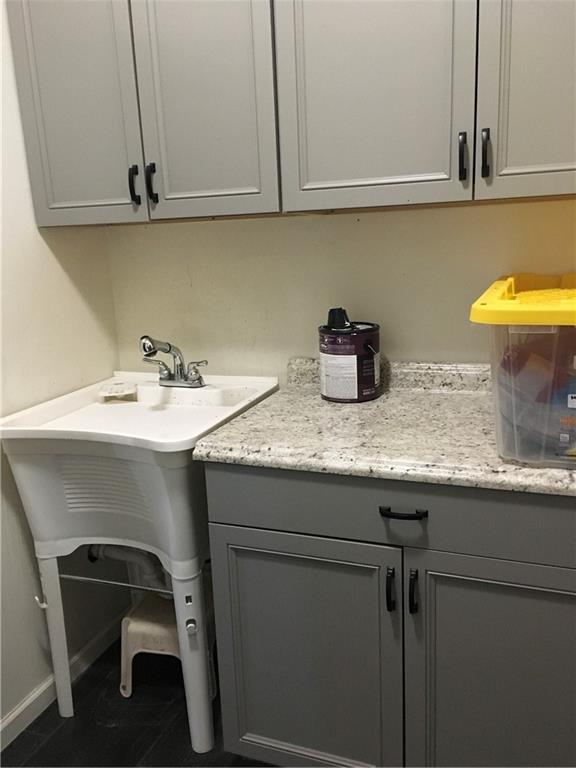 111 Southfork Road Lansing, KS 66043 - Photo 17 of 64