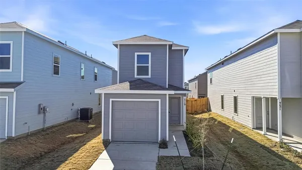 $1,600 | 719 Wagtail Drive, Princeton, TX 75407