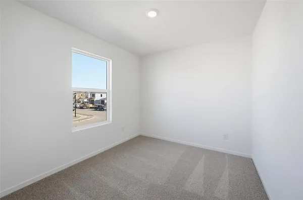 $1,600 | 719 Wagtail Drive, Princeton, TX 75407