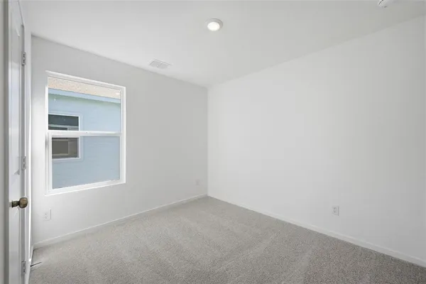 $1,600 | 719 Wagtail Drive, Princeton, TX 75407