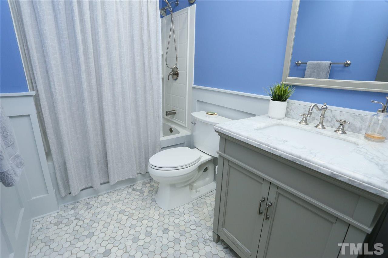 3937 Hope Valley Road Durham, NC 27707 - Photo 16 of 26 Gallery Image 16