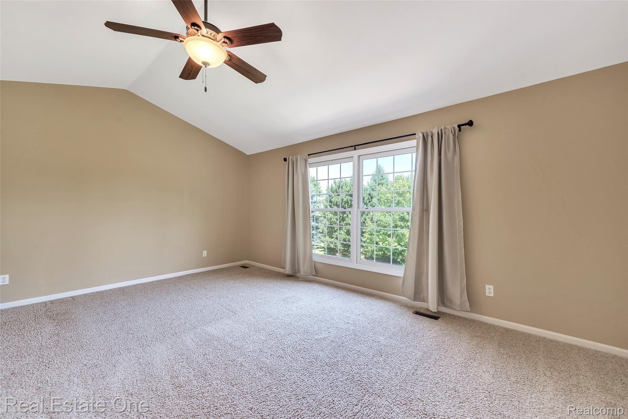 4189 Wincrest Lane Rochester, MI 48306 - Photo 23 of 48 4189-Wincrest-Lane-Oakland-Charter-Township-Michigan-windowstill-22.jpg