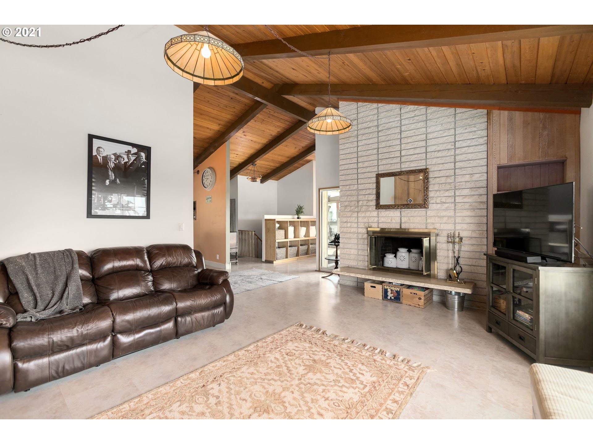 33415 Blaha Road Warren, OR 97053 - Photo 5 of 31 Gallery Image 5