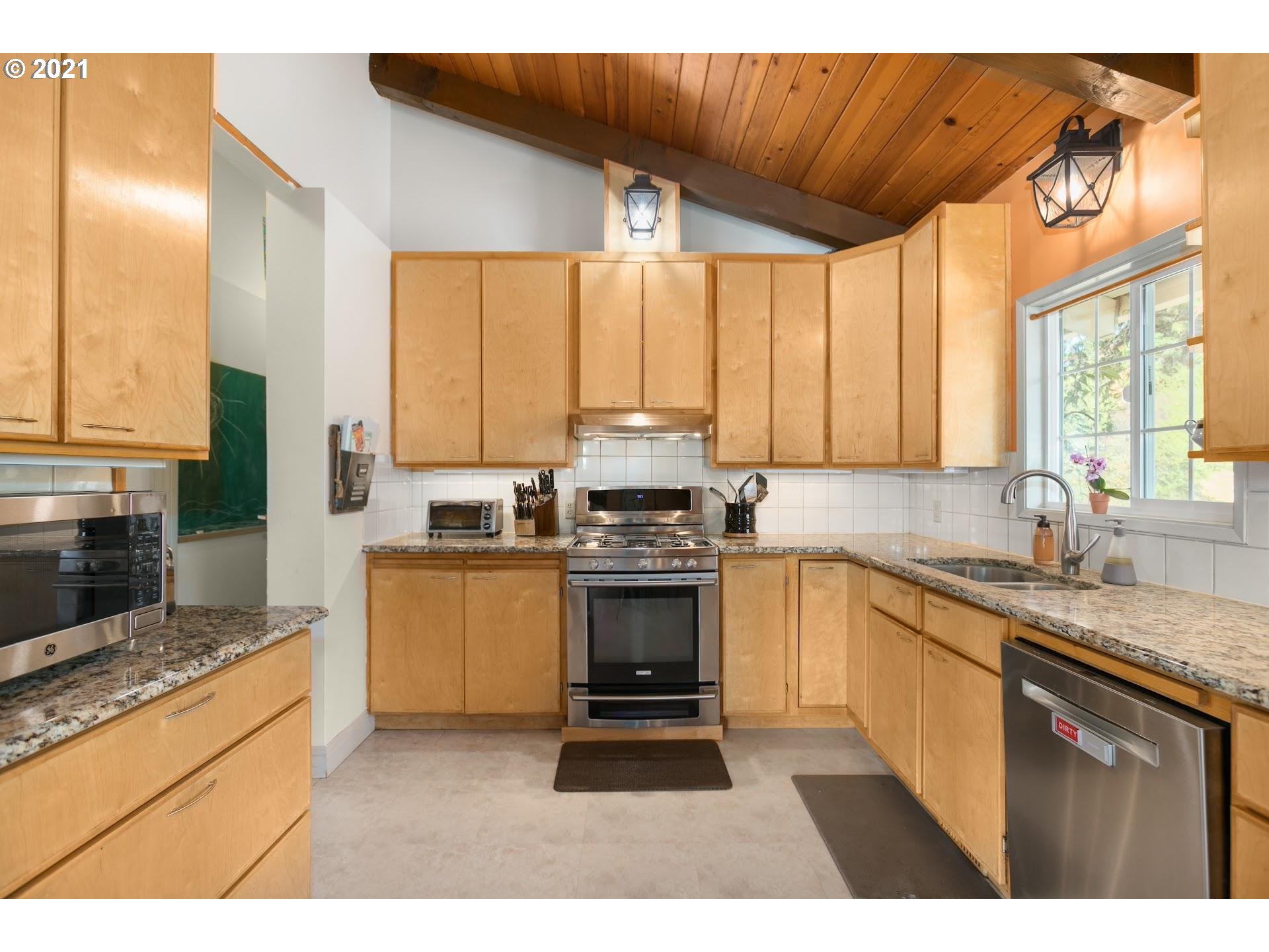 33415 Blaha Road Warren, OR 97053 - Photo 7 of 31 Gallery Image 7