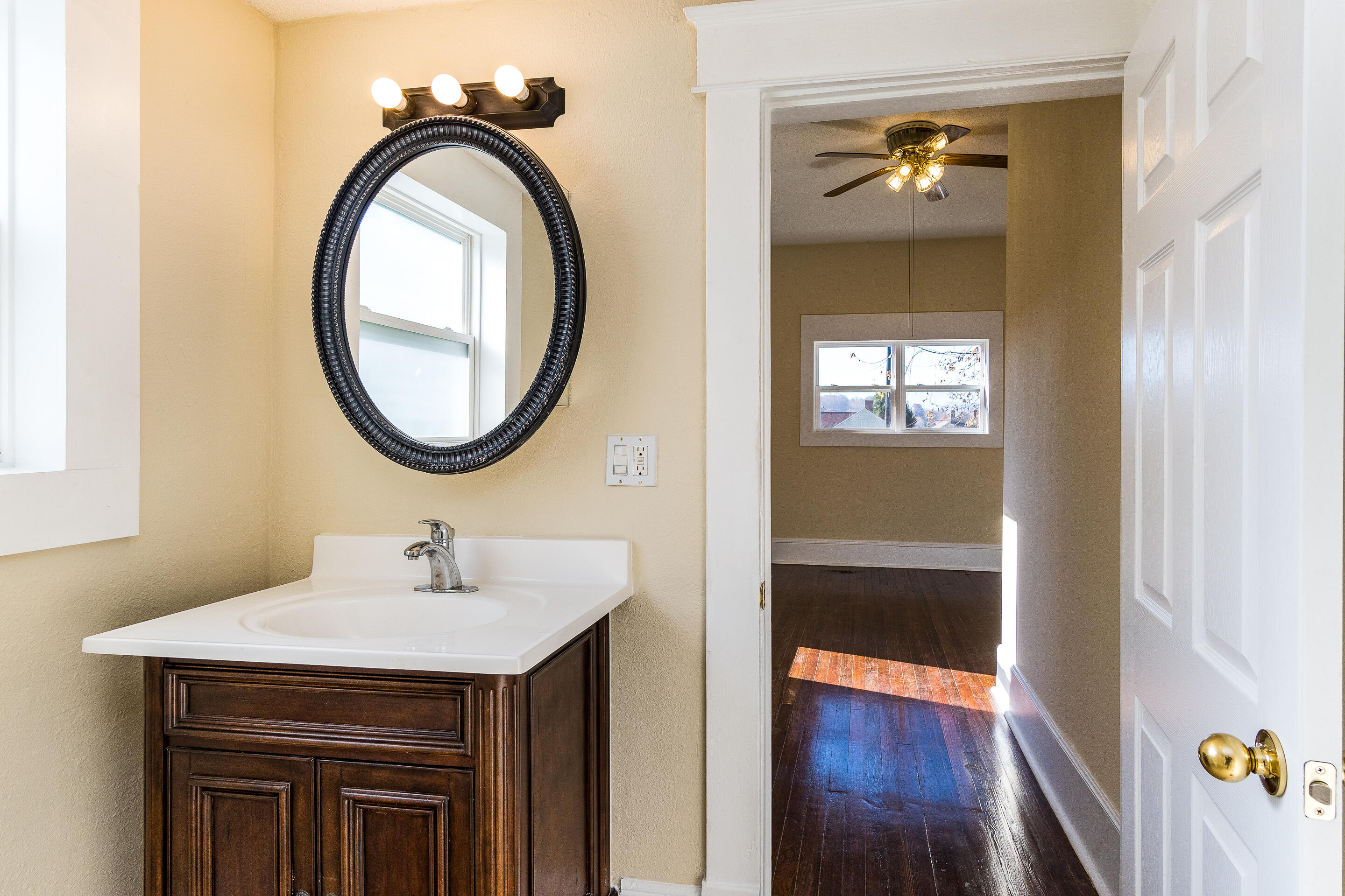 232 Tucker Street Erwin, TN 37650 - Photo 26 of 32 interior-19