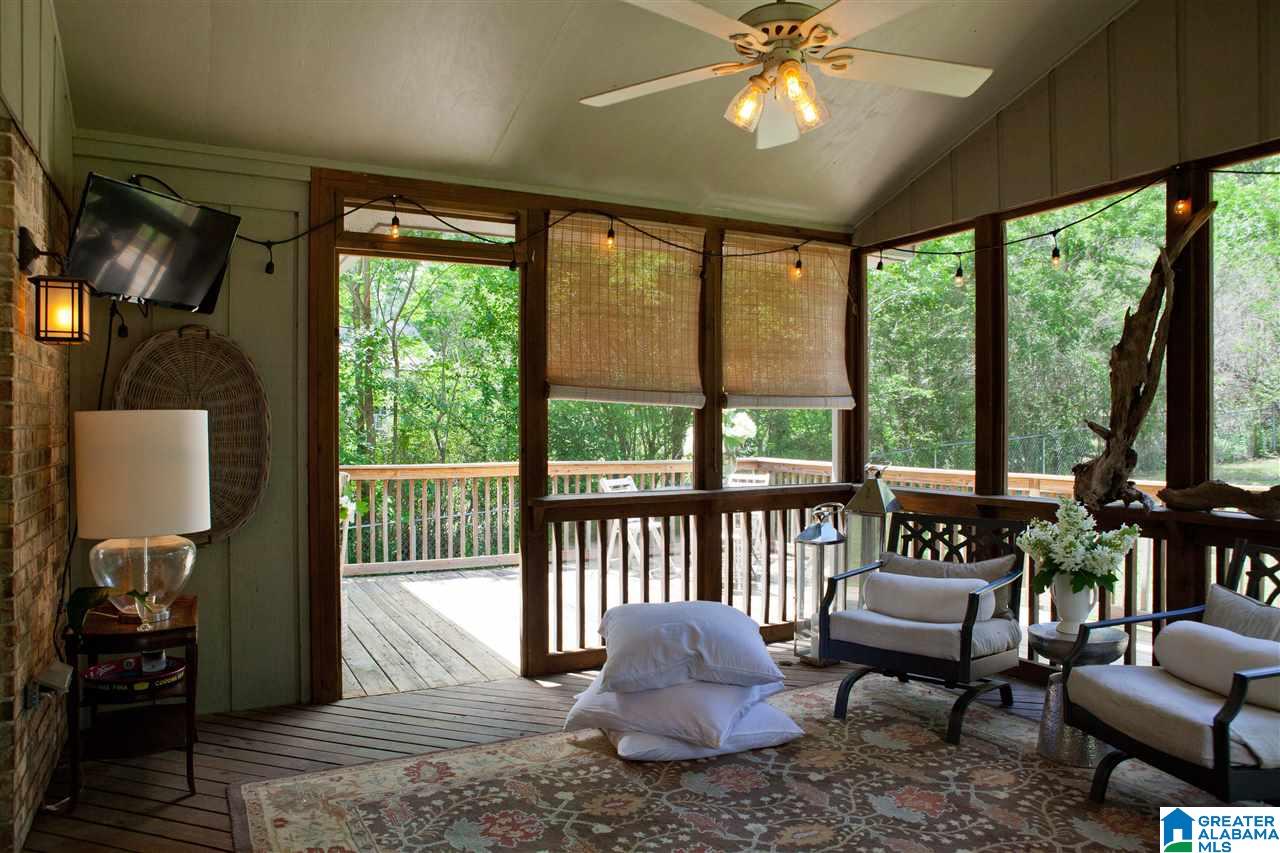 1046 Blue Ridge Boulevard Birmingham, AL 35226 - Photo 9 of 24