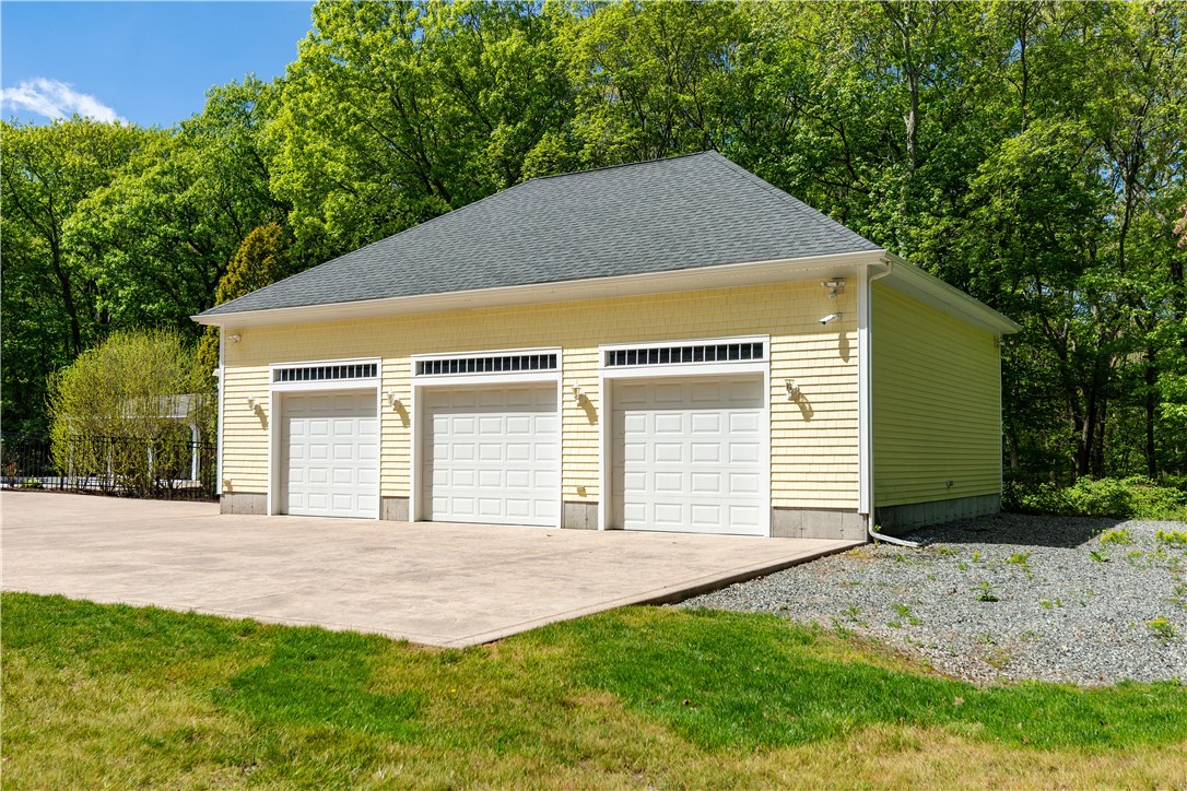 15 Justin Road East Greenwich, RI 02818 - Photo 33 of 50